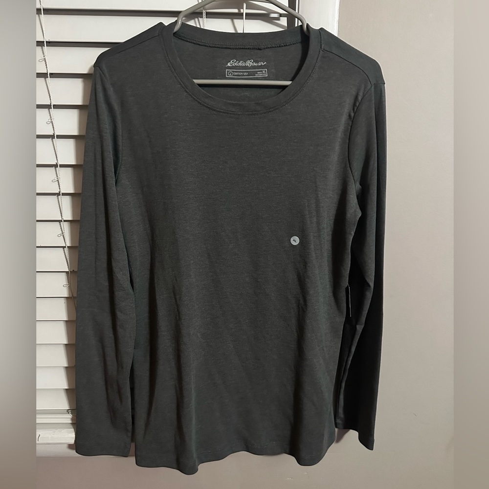 NWT long sleeve sweater